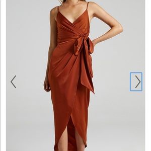 Showpo How Will I Know dress size US 6 - NWT